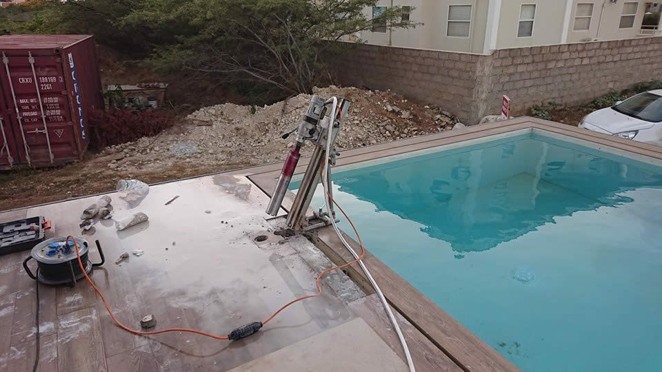 Concrete Pool Belnem 001